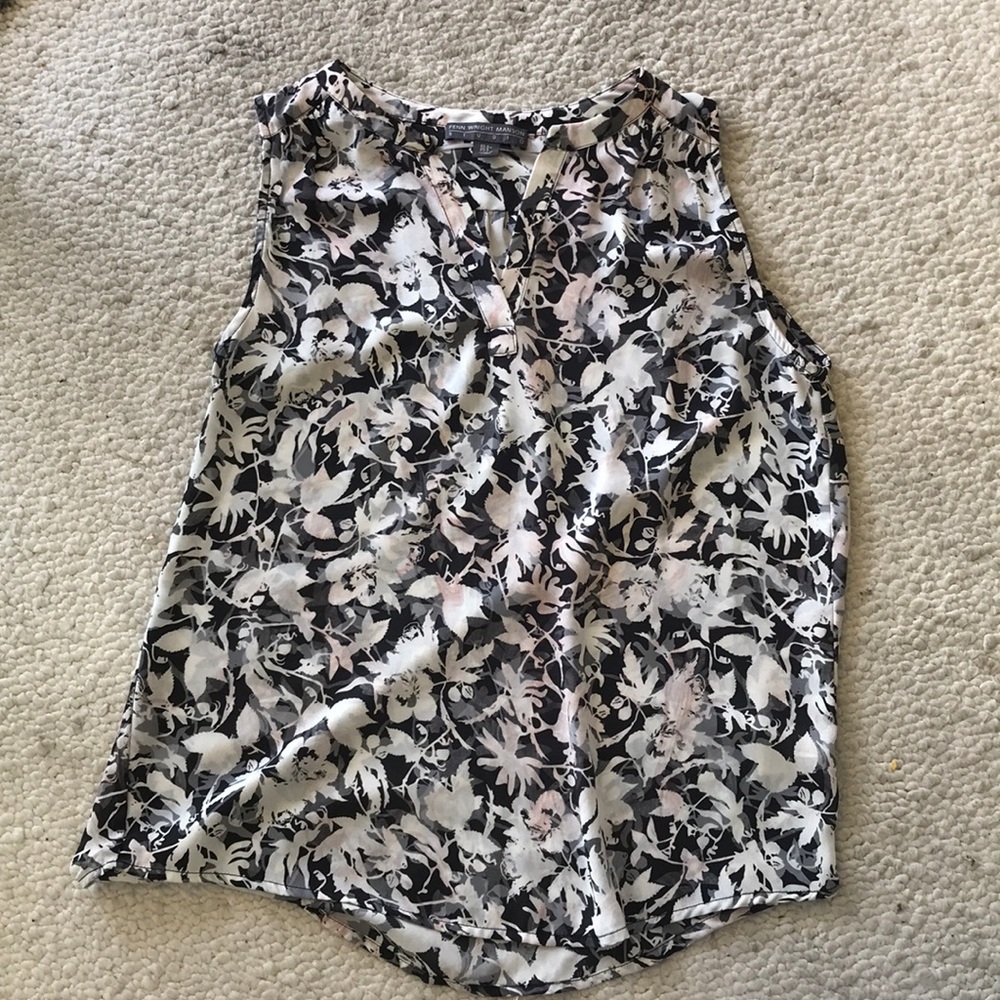 Blouse with flowers
